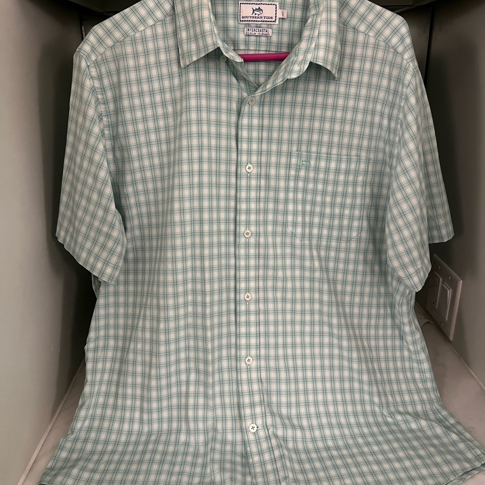 Southern Tide Green Casual Button Down Shirt